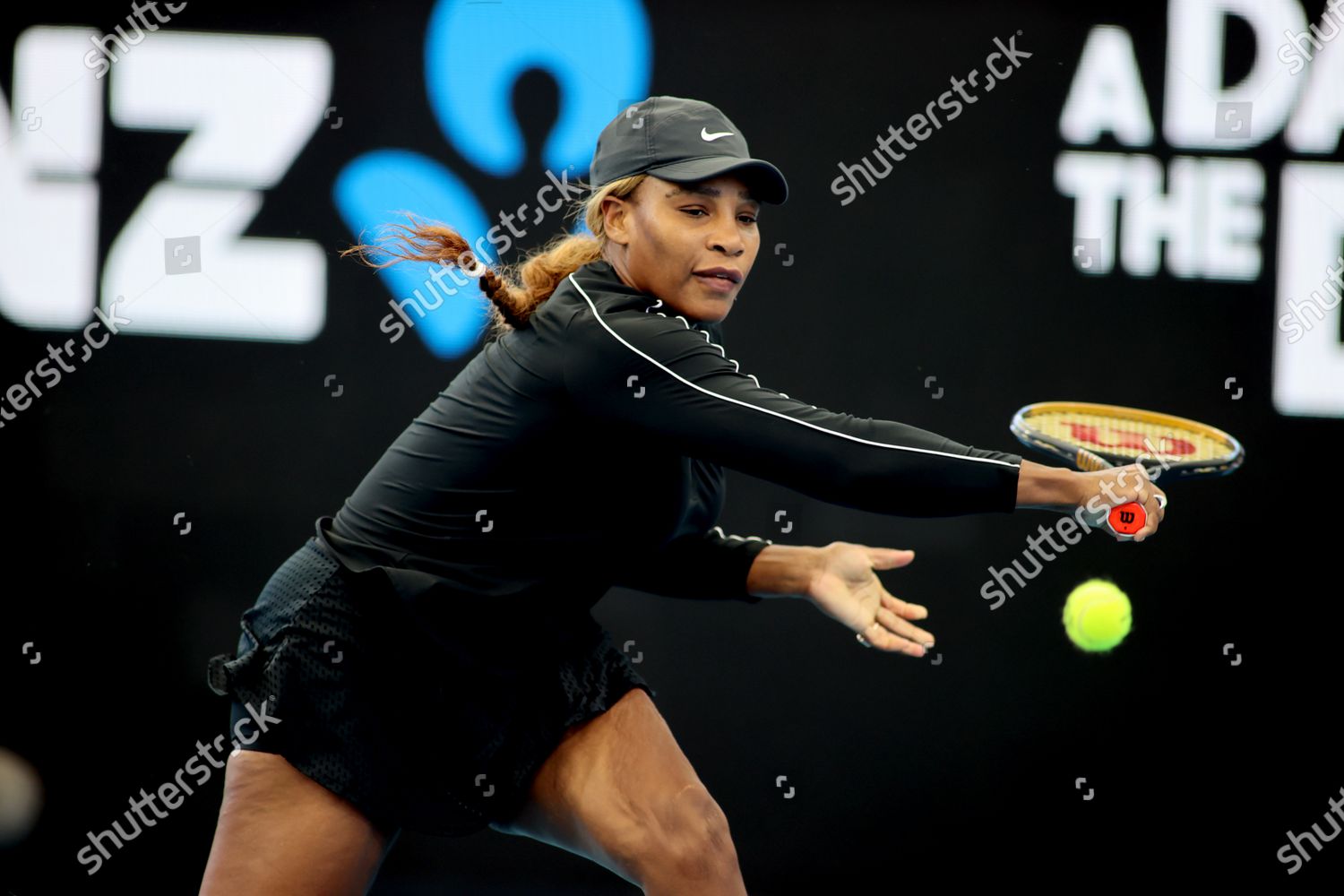 serena williams backhand 0020
