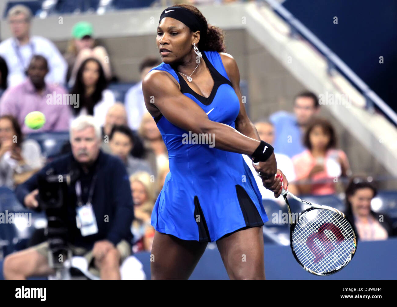 serena williams backhand 0031