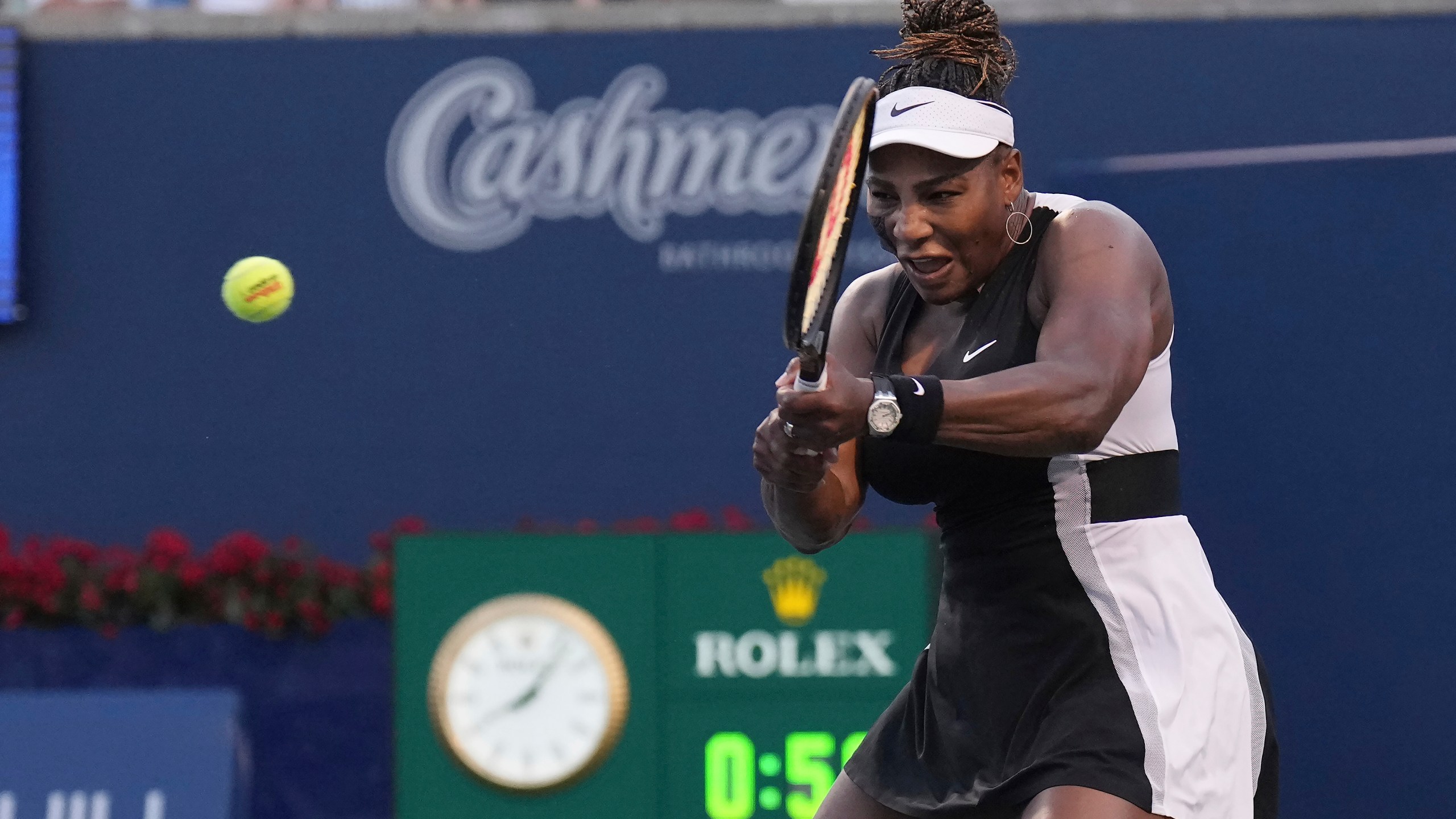 serena williams backhand 0048