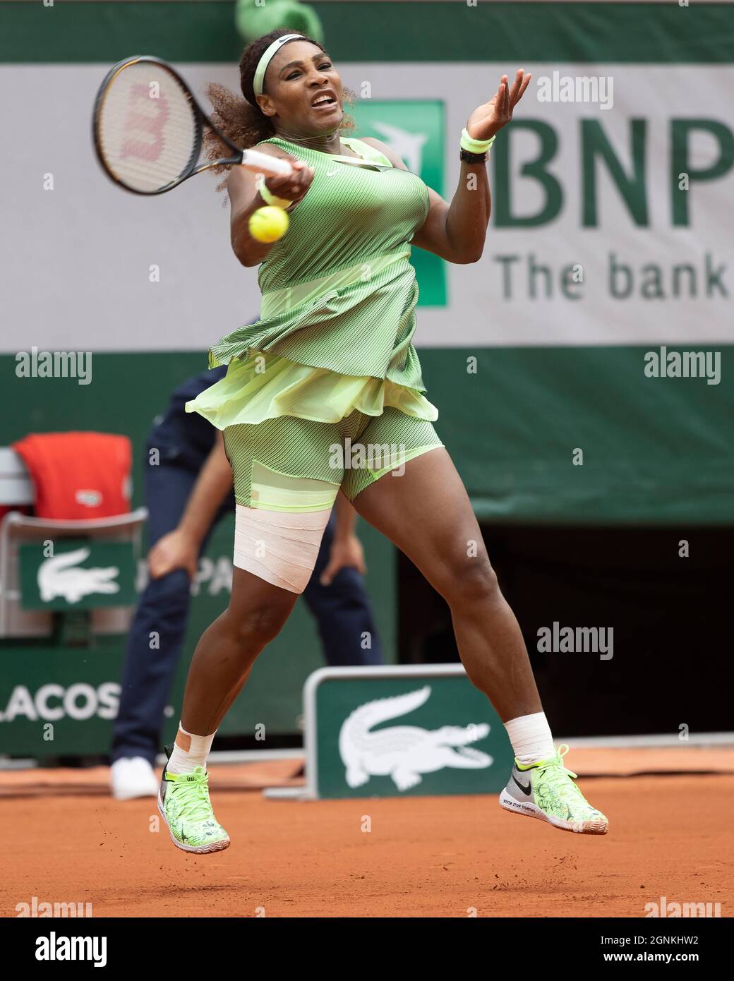 serena williams forehand 0018