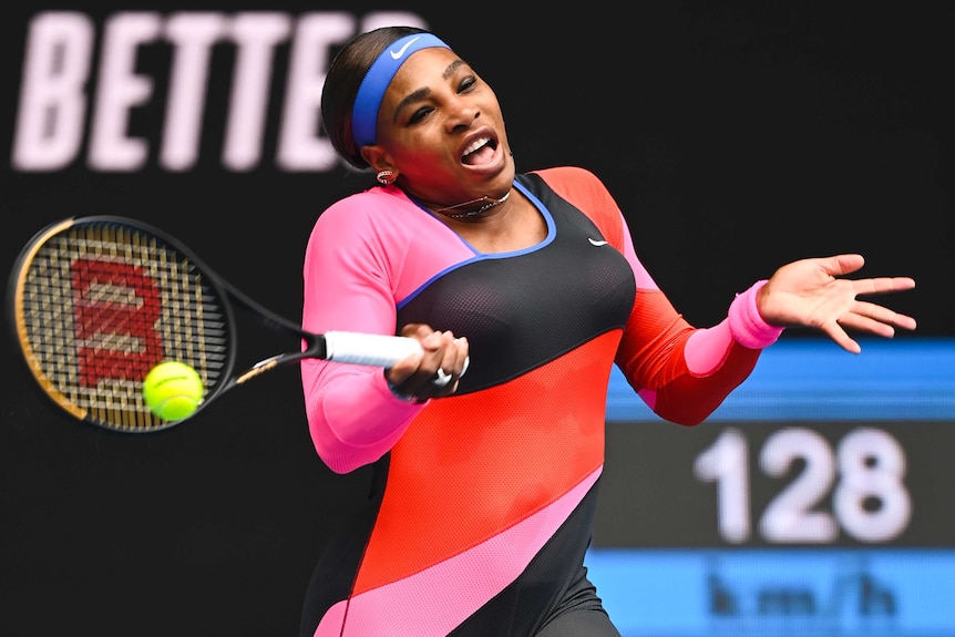 serena williams forehand 0030