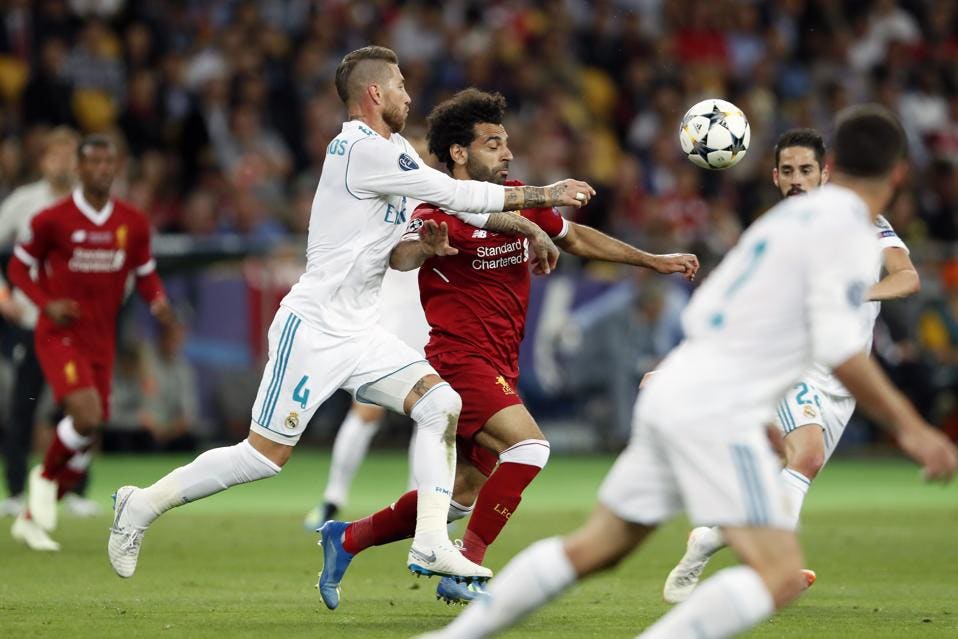 sergio ramos tackles 0037