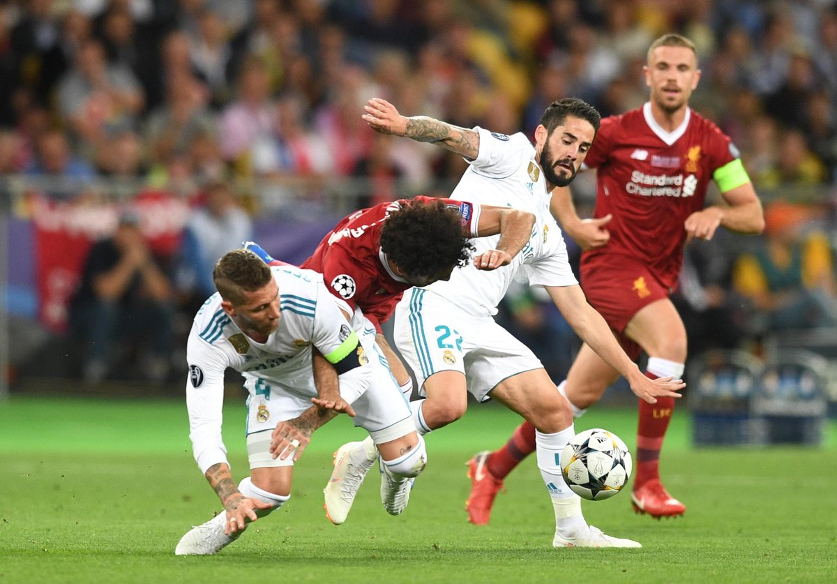 sergio ramos tackles 0041