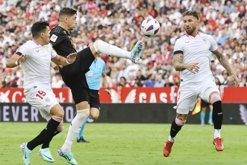 sergio ramos tackles 0064
