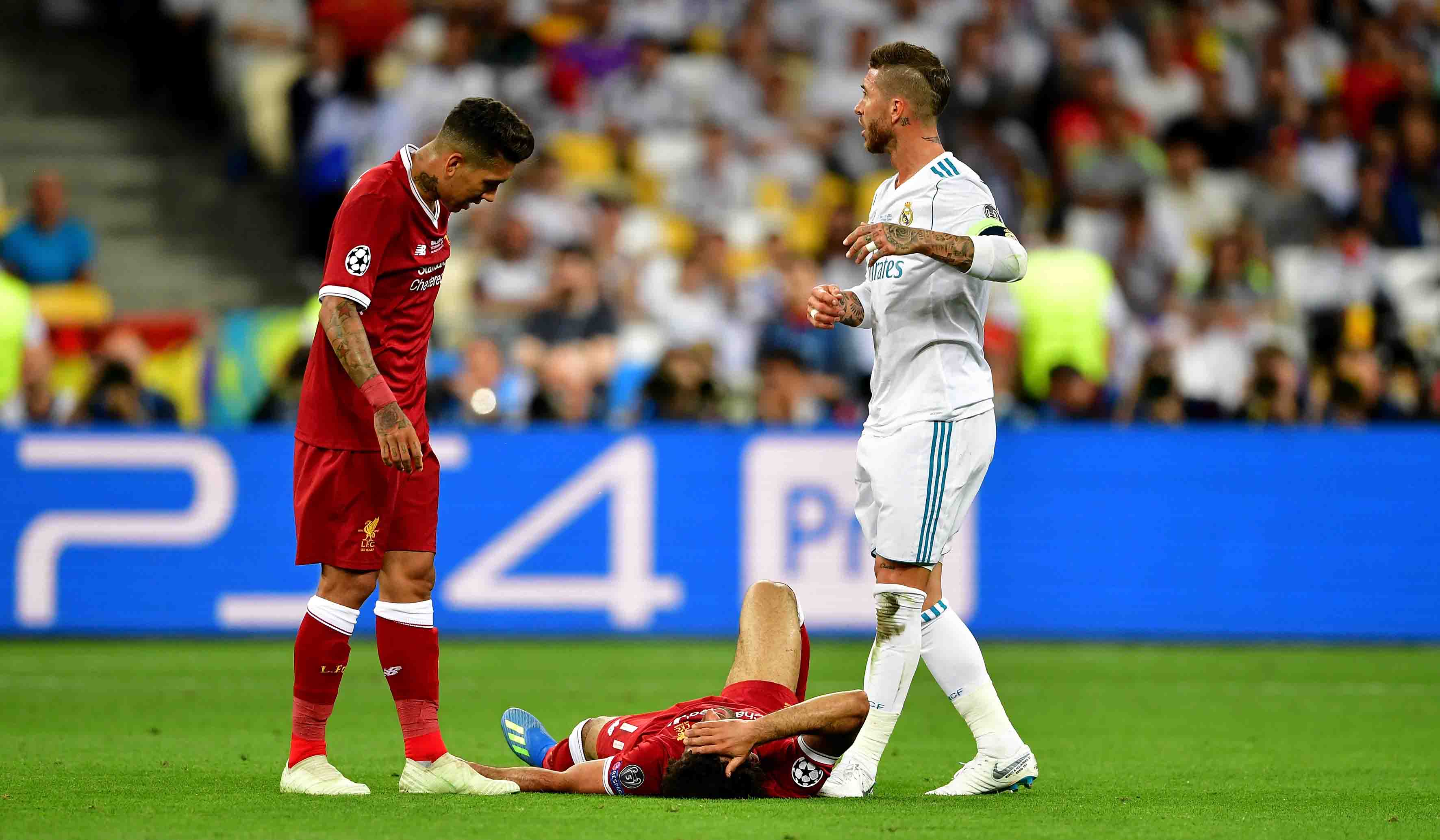 sergio ramos tackles 0098