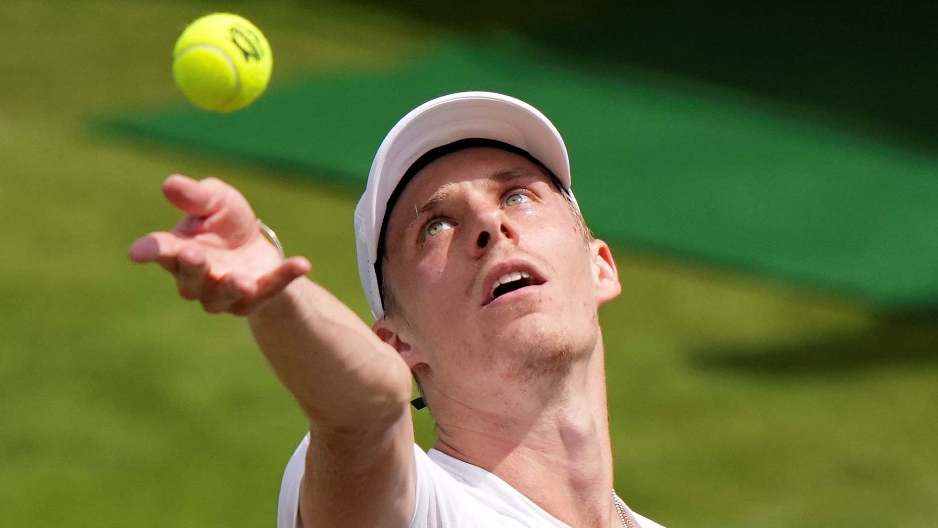 shapovalov wimbledon 0023