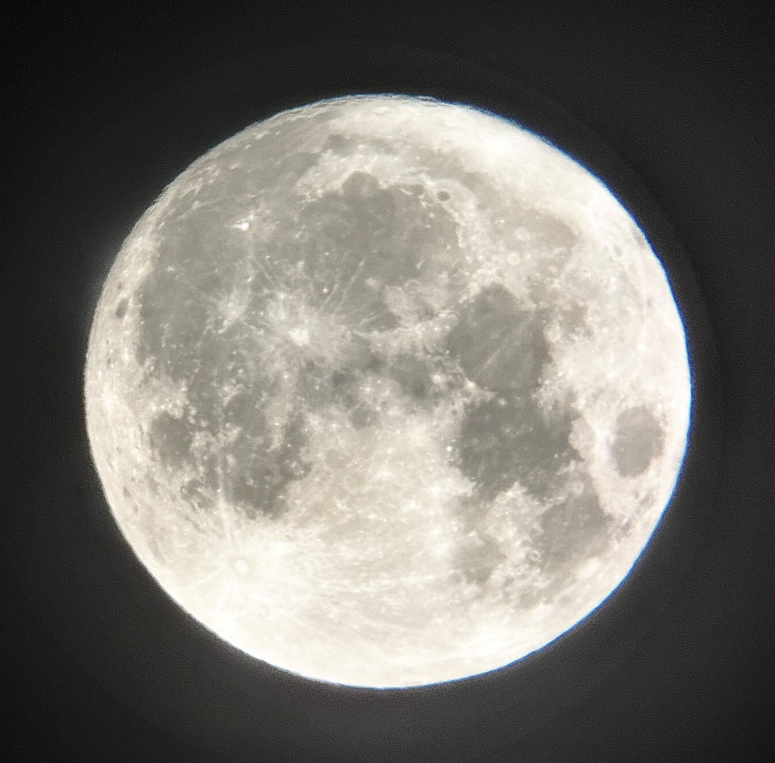 shooting portraits with moonlight
