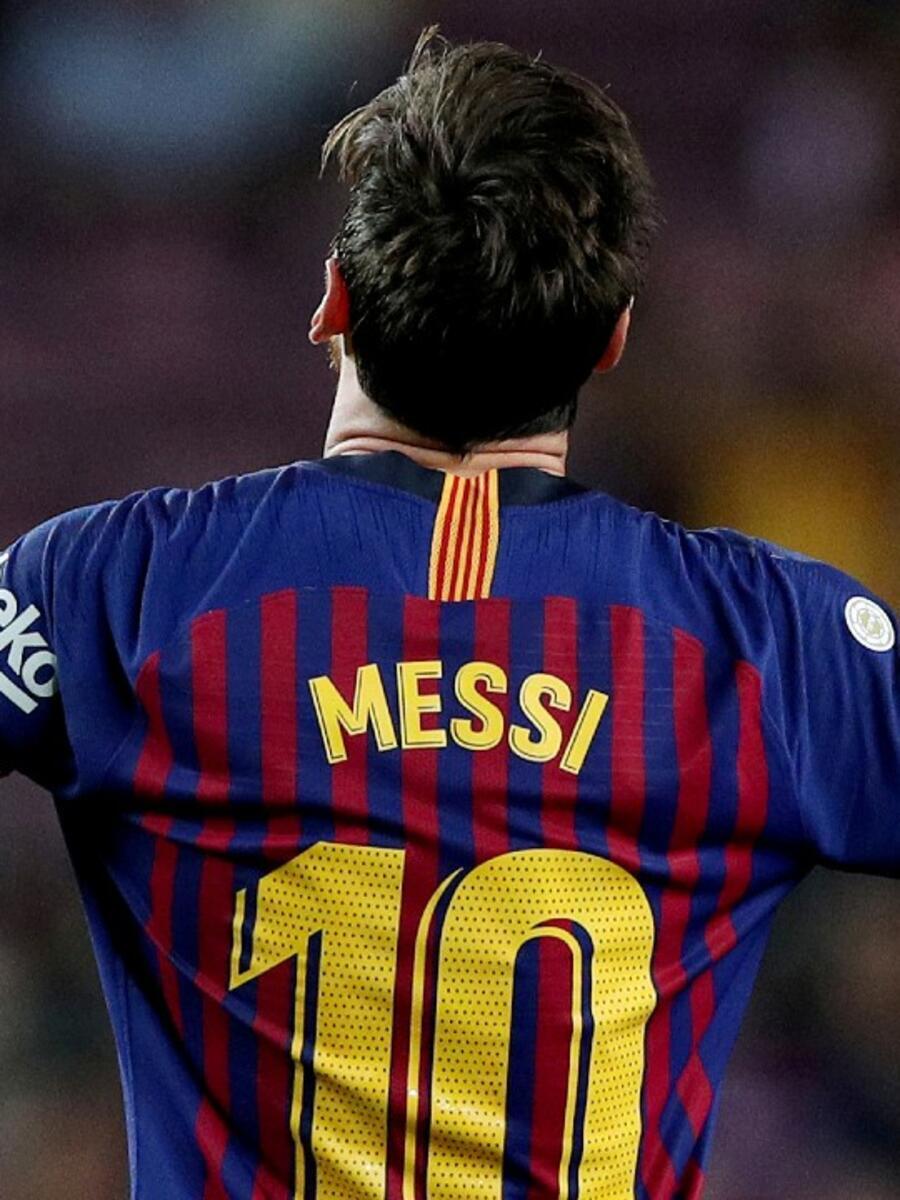 show me pictures of messi 0014