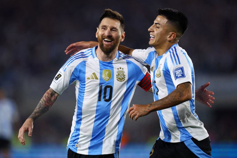 show me pictures of messi 0040