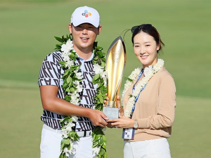 Si Woo Kim biography