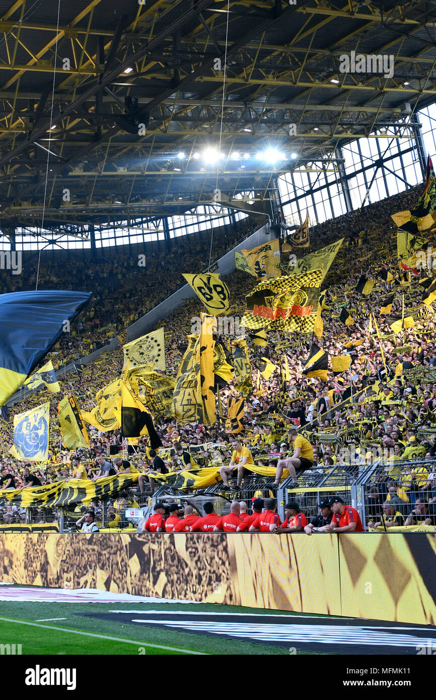 Signal Iduna Park 0014
