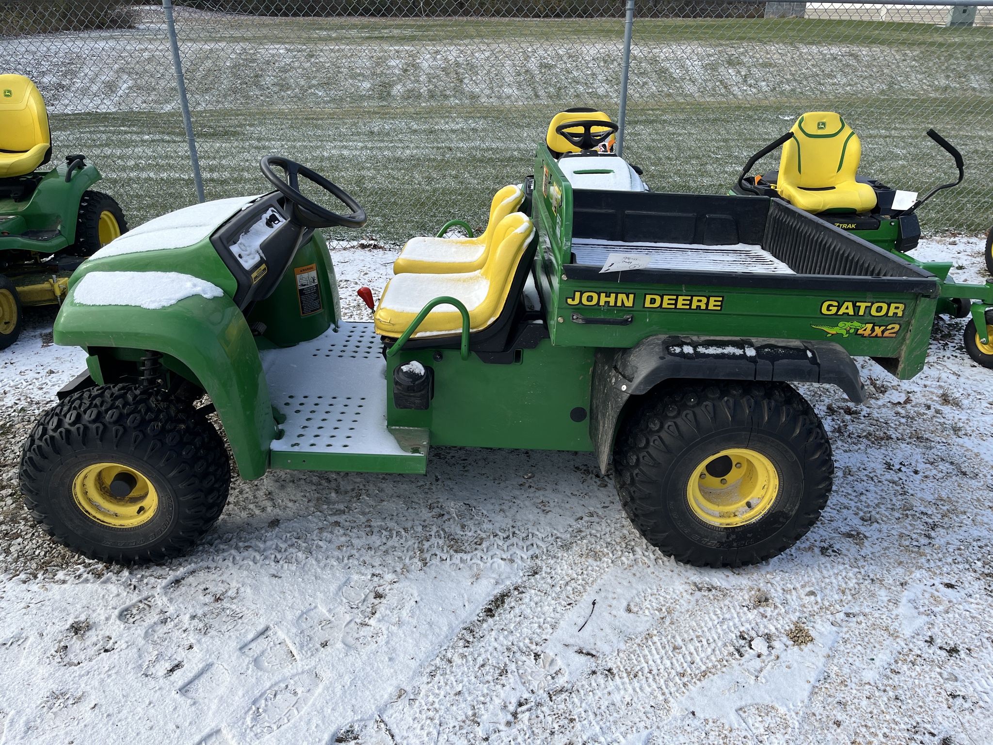 Silvis lawn care