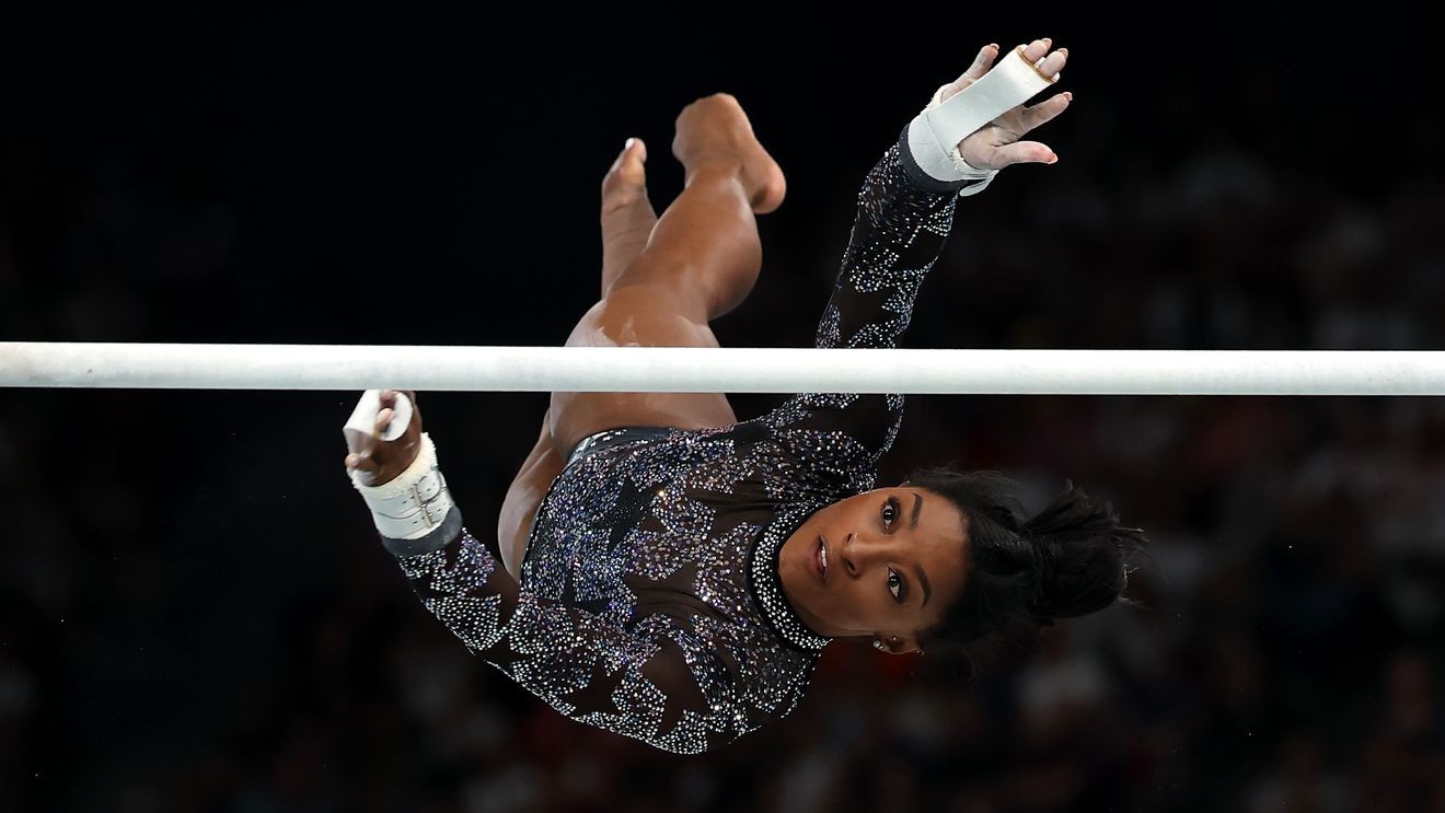 simone biles bar 0014