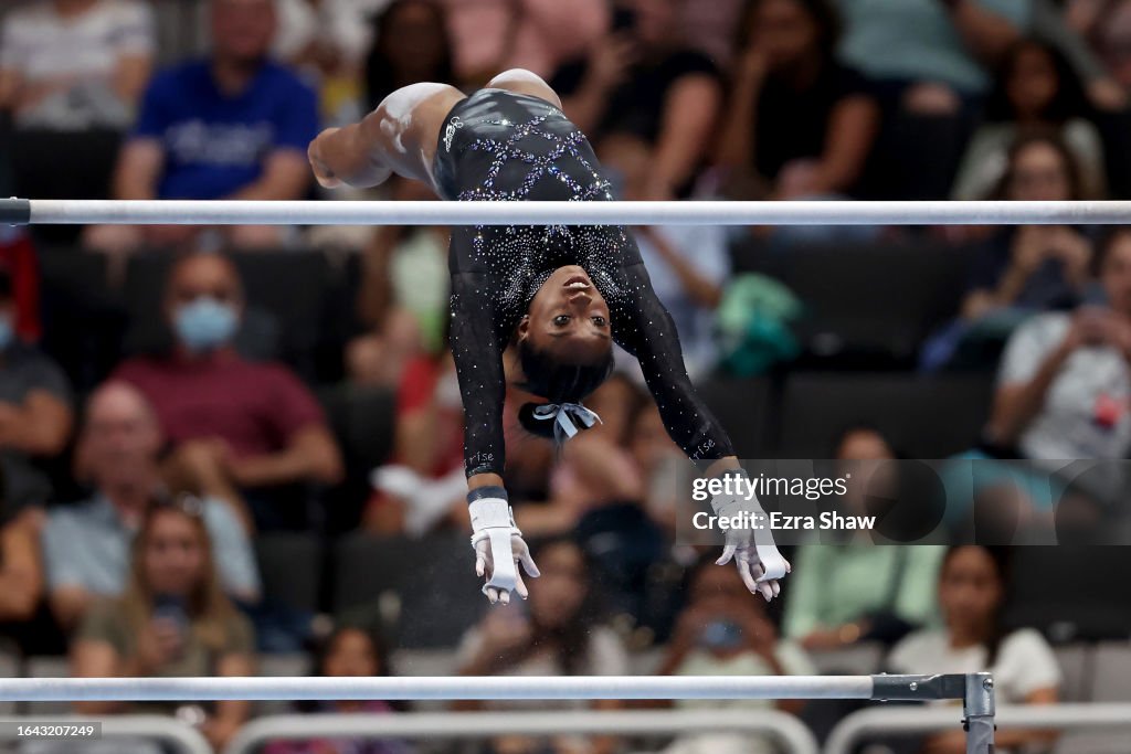 simone biles bar 0046
