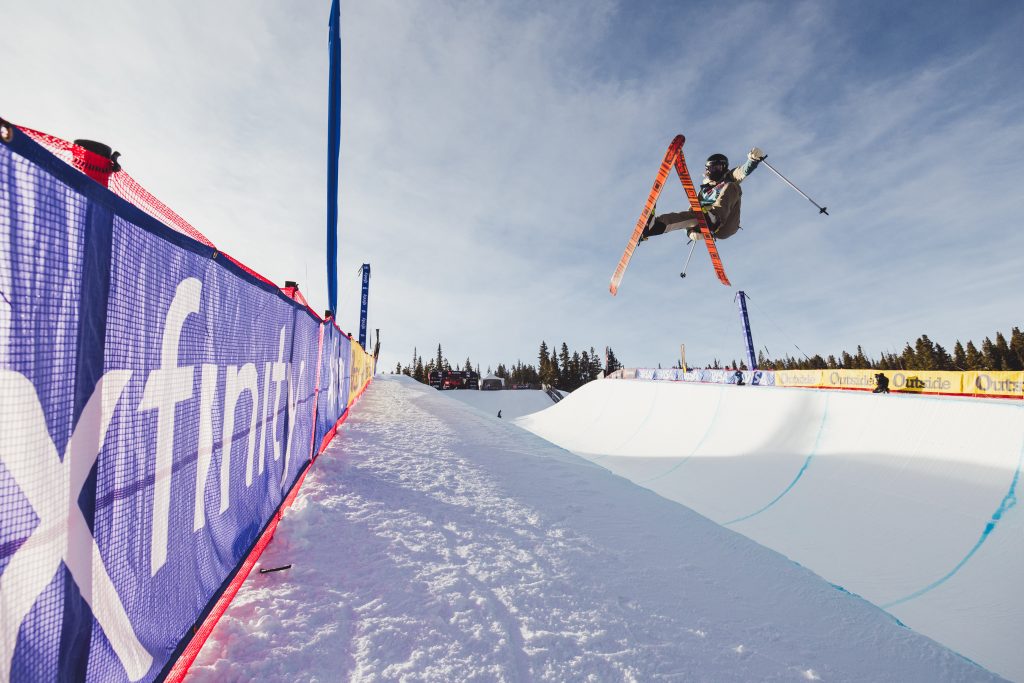 skiing half pipe 0033