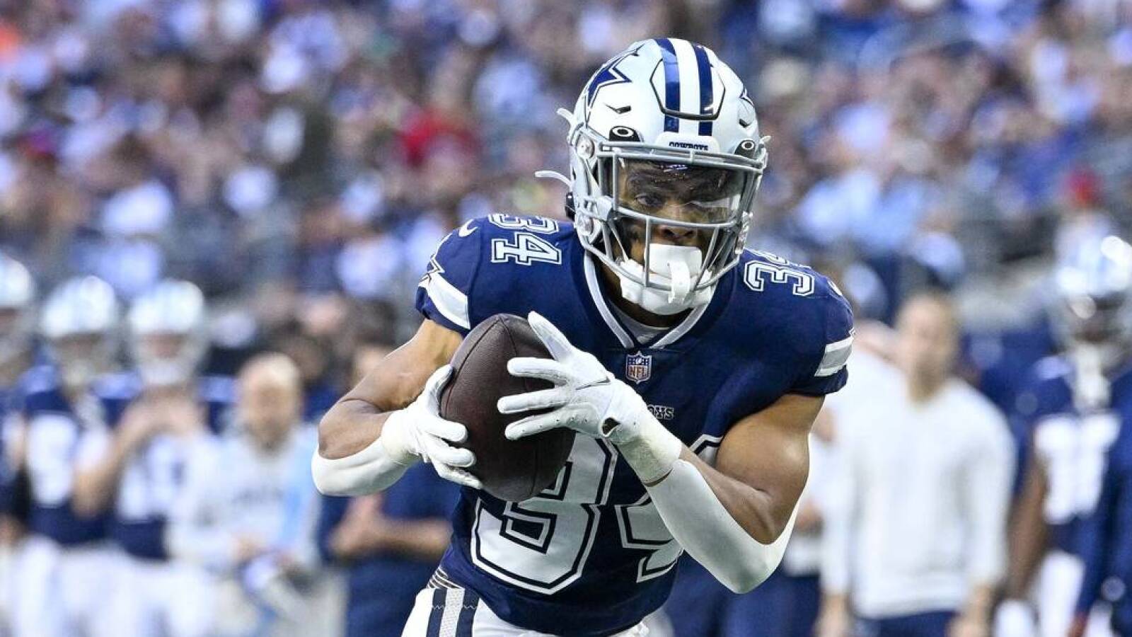 small cowboys running back 0030