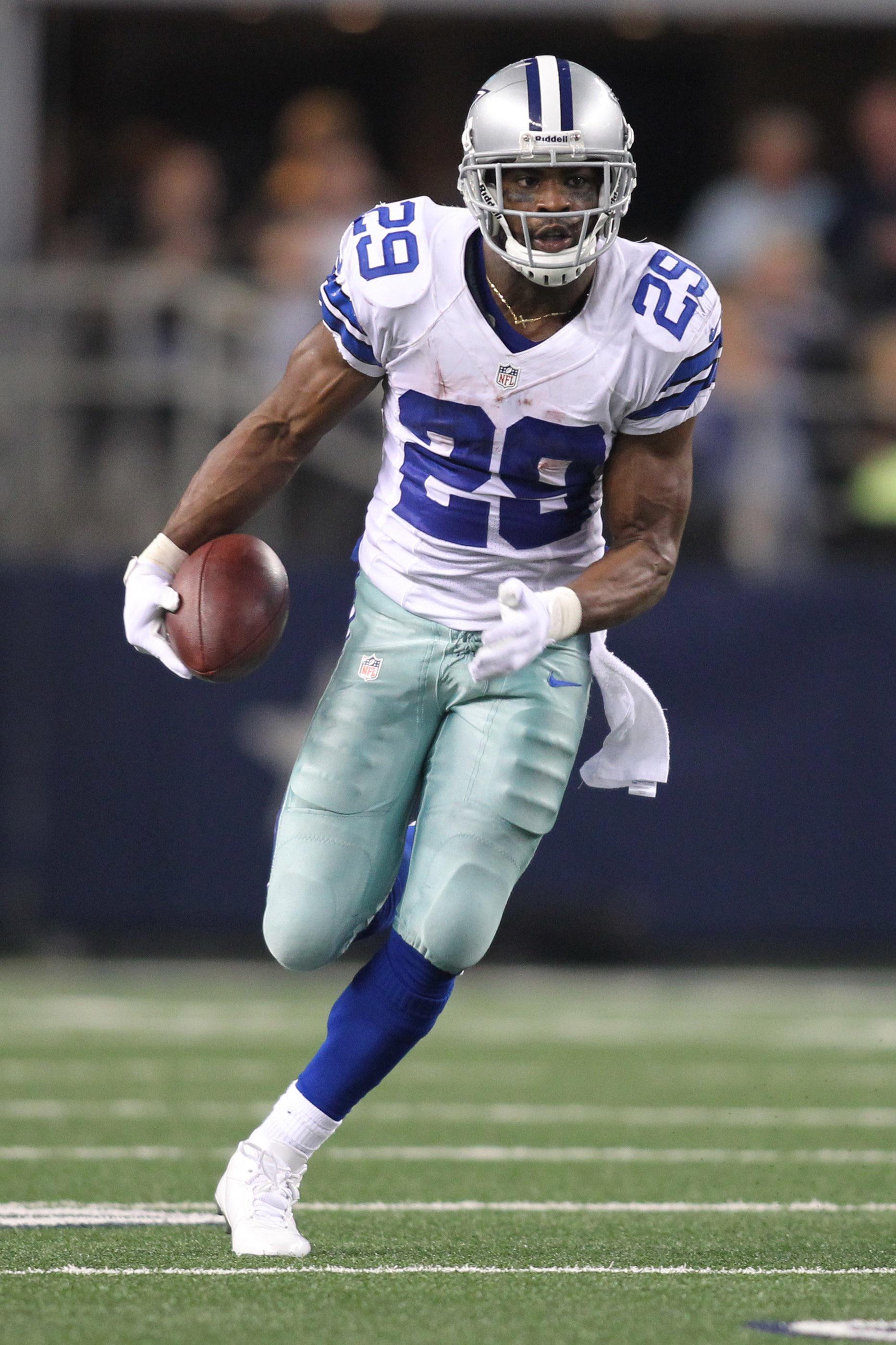 small cowboys running back 0036