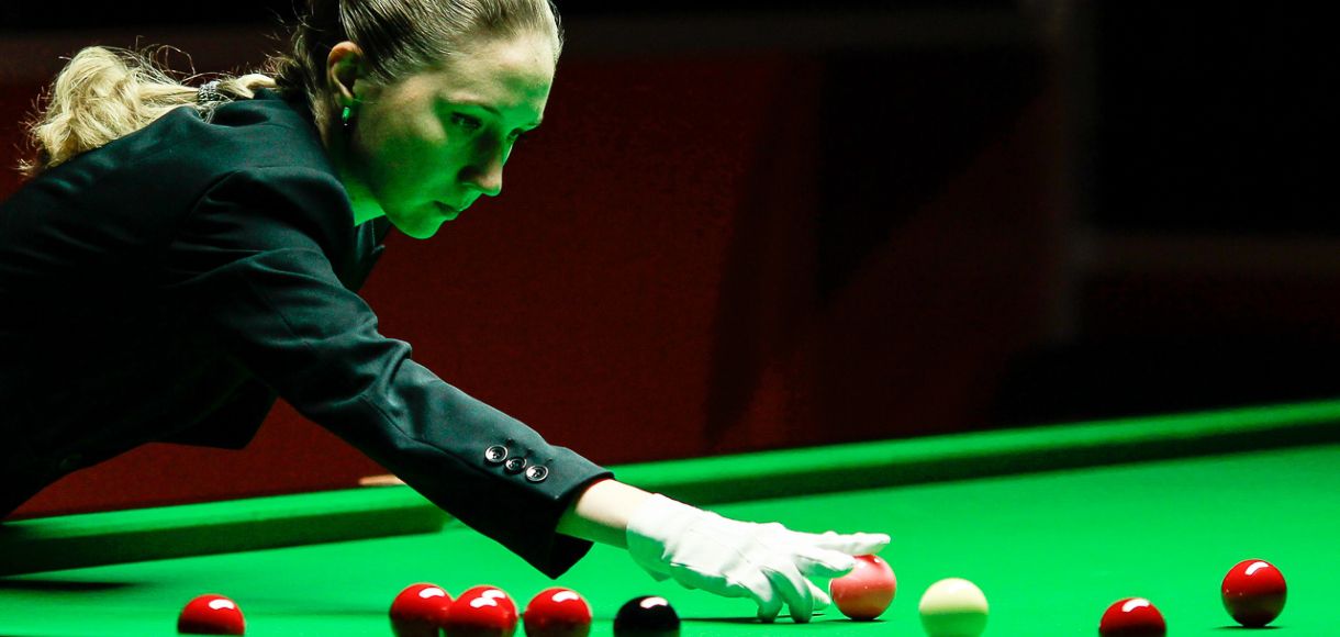 snooker referee female 0038