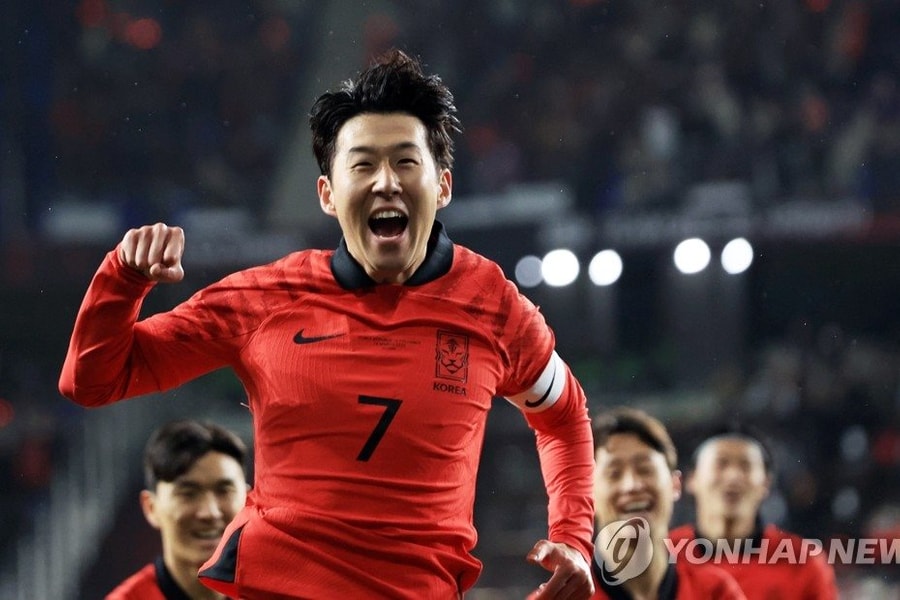 Son Heung-min photo 0037