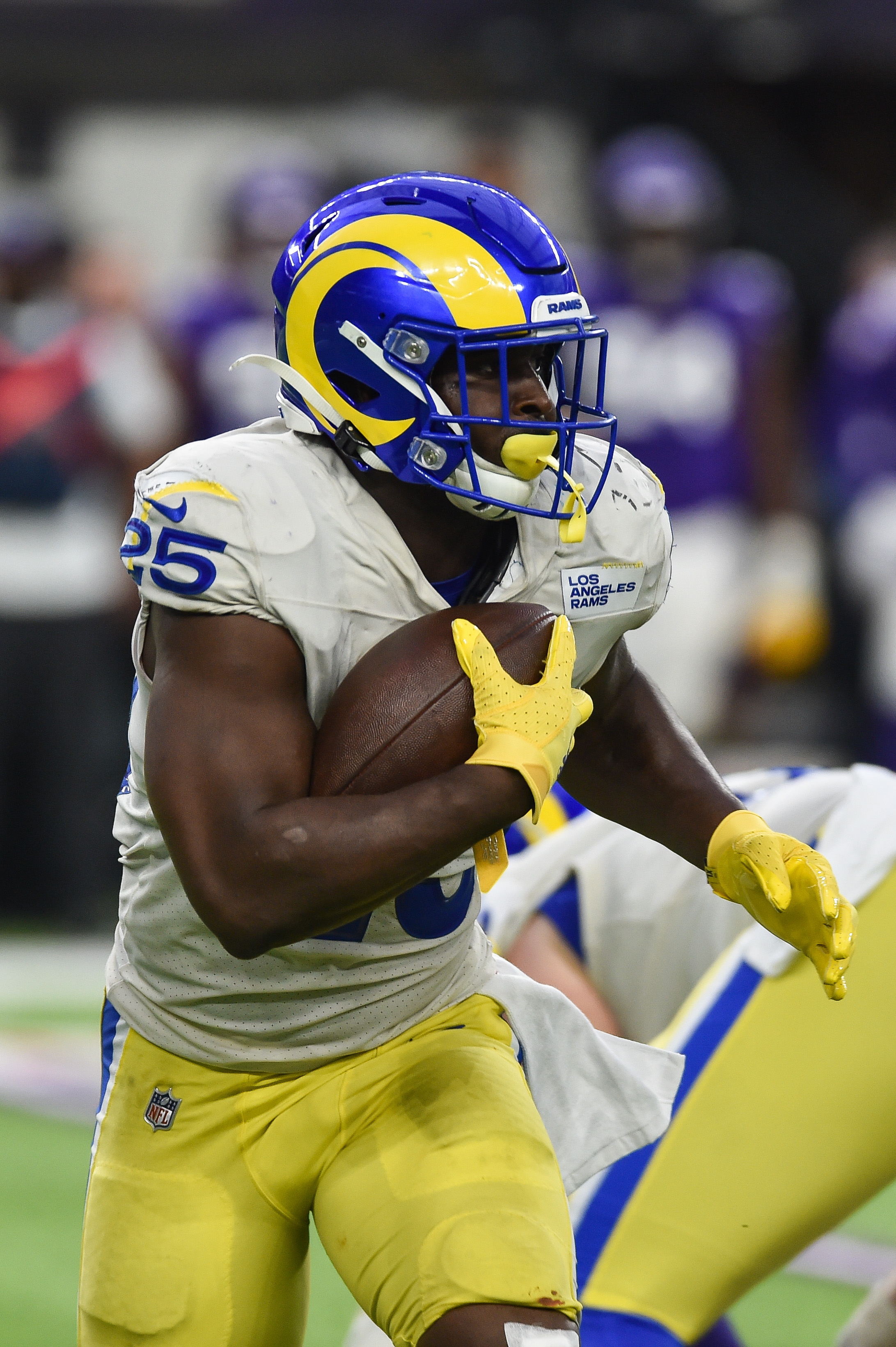 sony michel chargers 0009