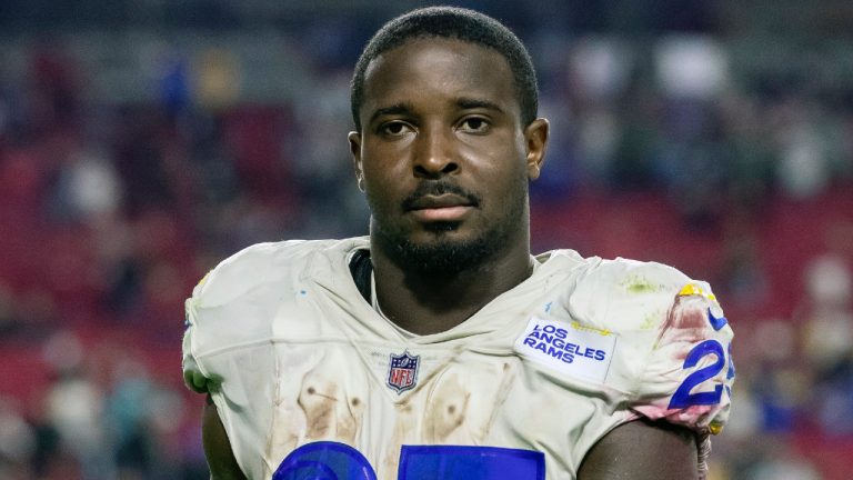 sony michel chargers 0035