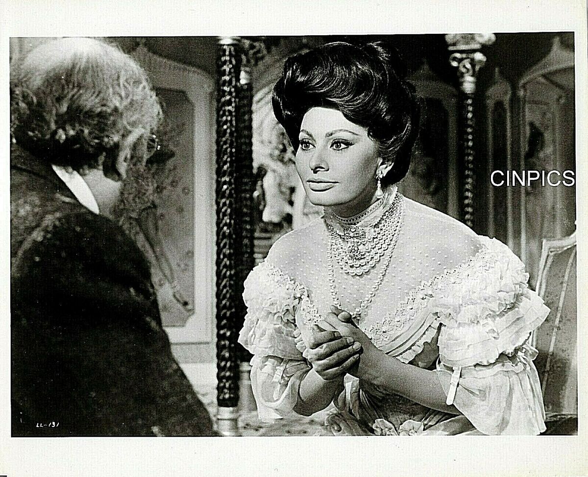 sophia loren 1965 0022