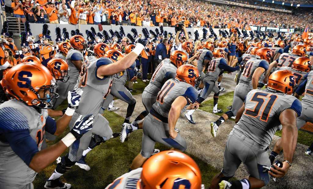 spiking the football after touchdown 0032