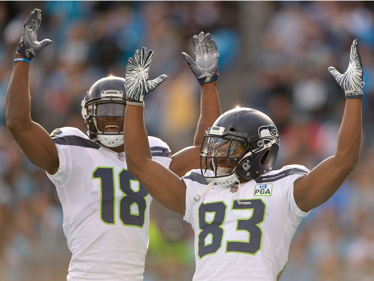 spiking the football after touchdown 0036