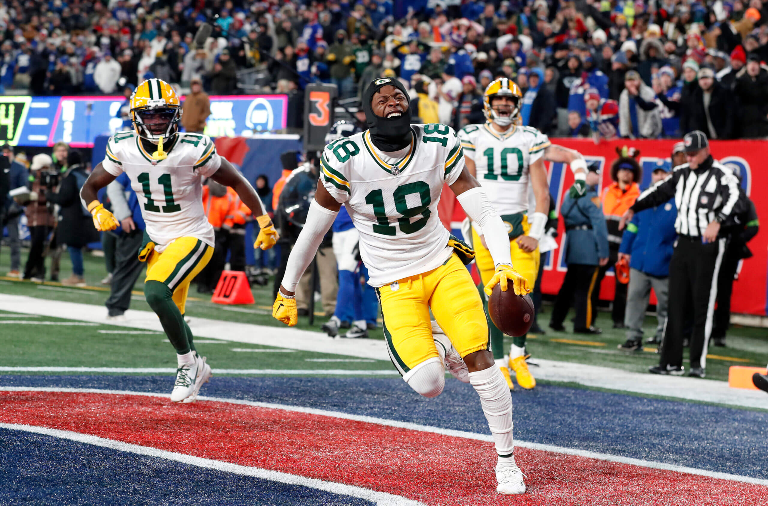 spiking the football after touchdown 0045