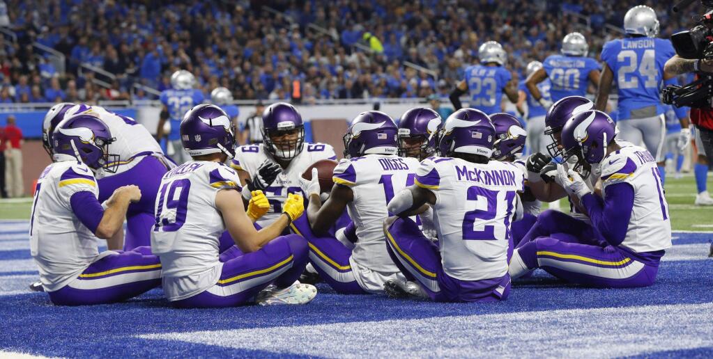 spiking the football after touchdown 0049
