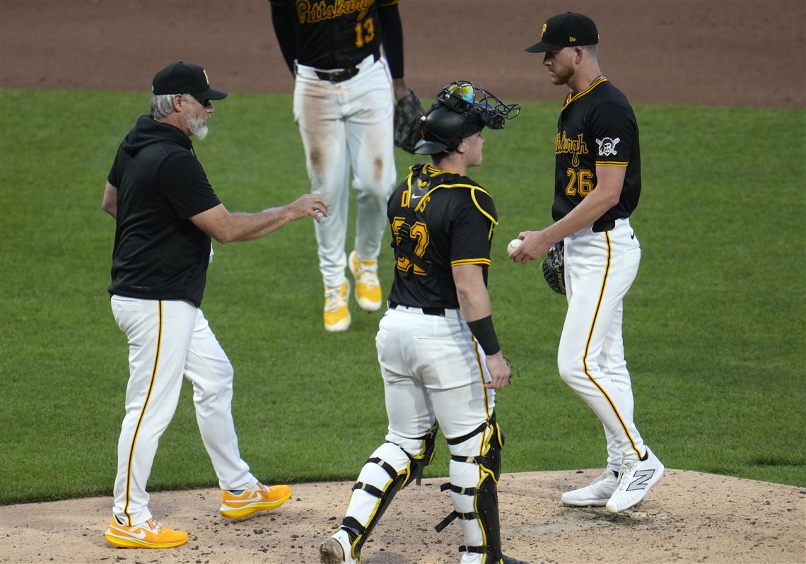 sports photos that show too much 0034