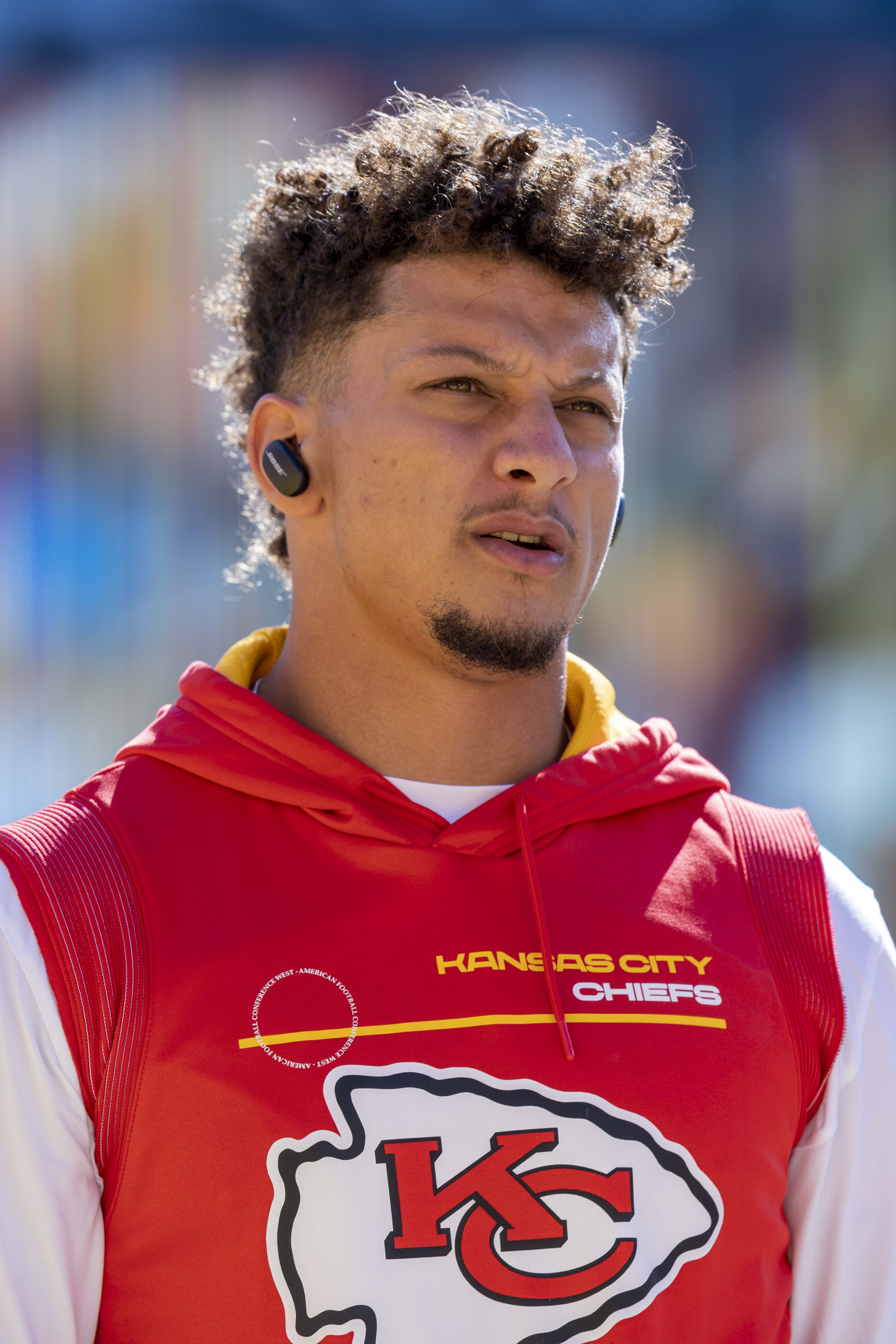 sports stars similar to Mahomes