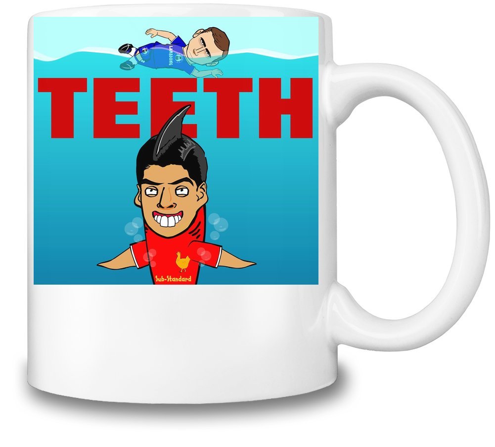 suarez bites chiellini 0067