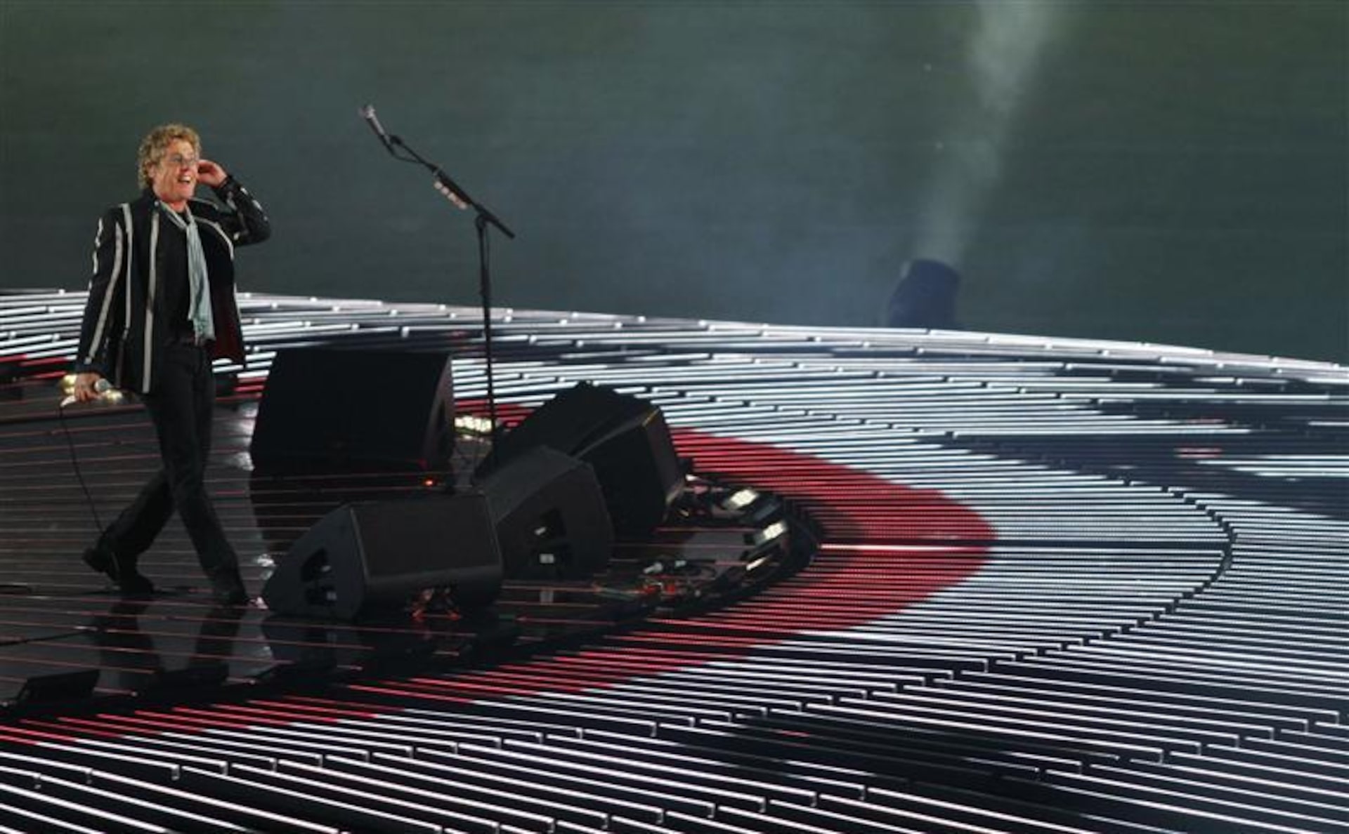 super bowl 2010 halftime show 0012