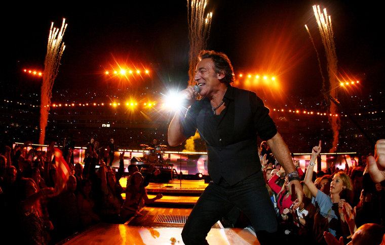 super bowl 2010 halftime show 0045