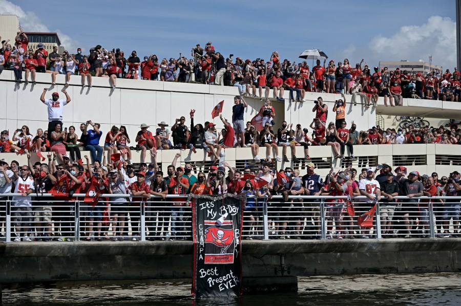 super bowl parade 2021 0021