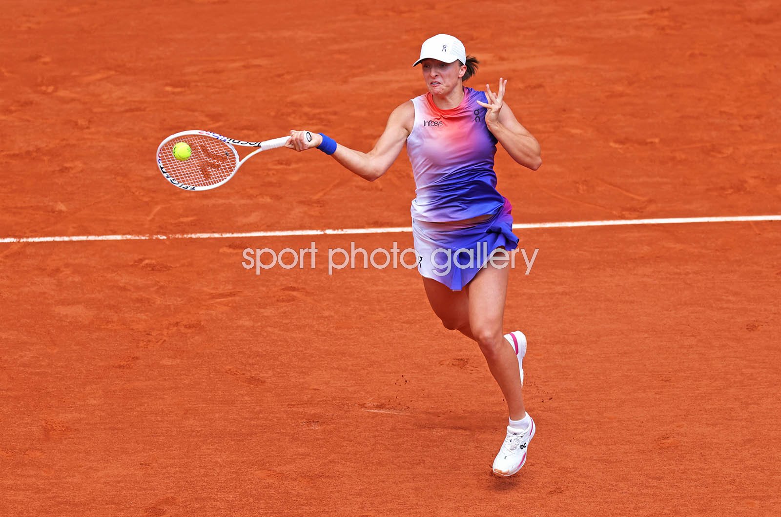 swiatek vondrousova 0023