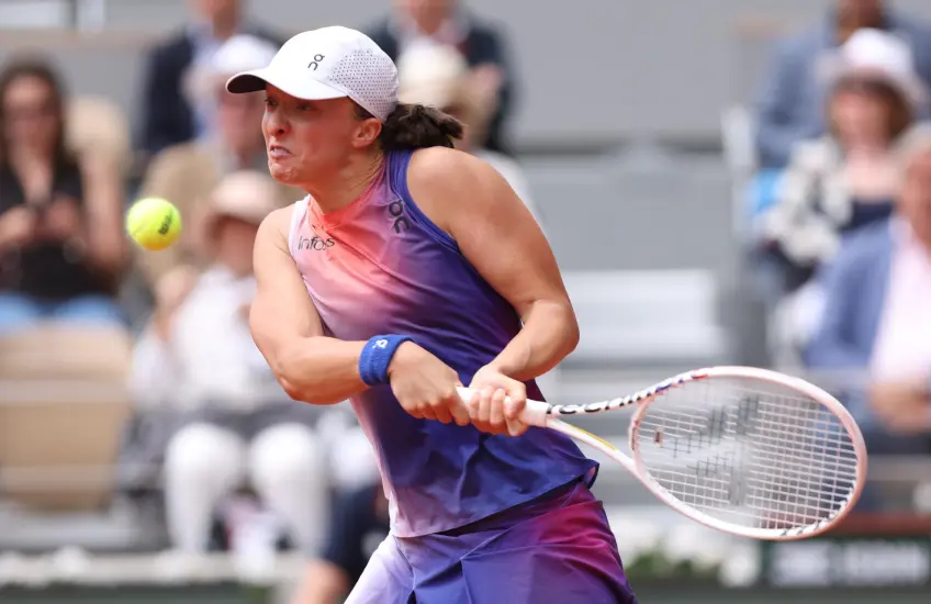 swiatek vondrousova 0030
