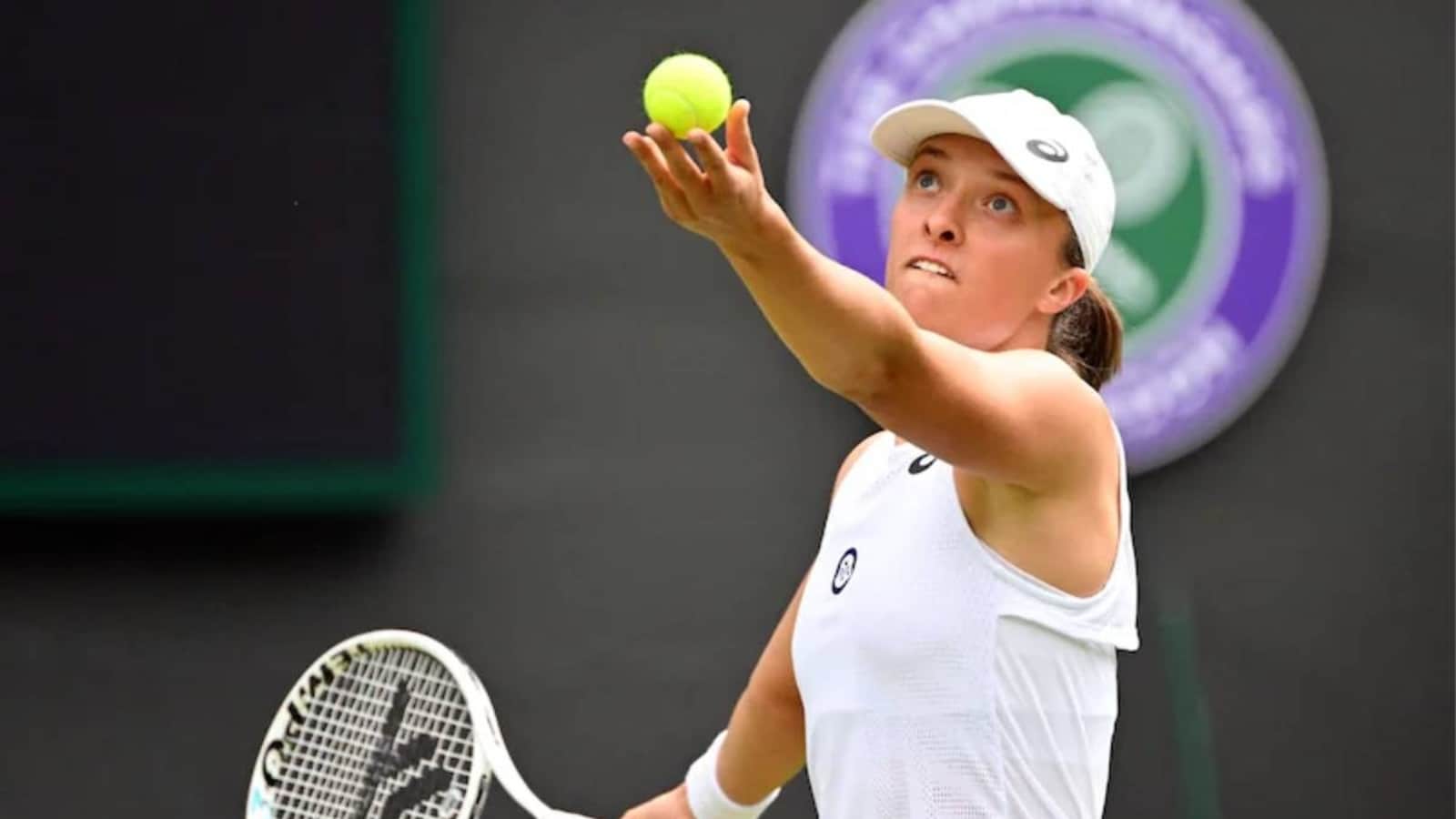 swiatek wimbledon 2023