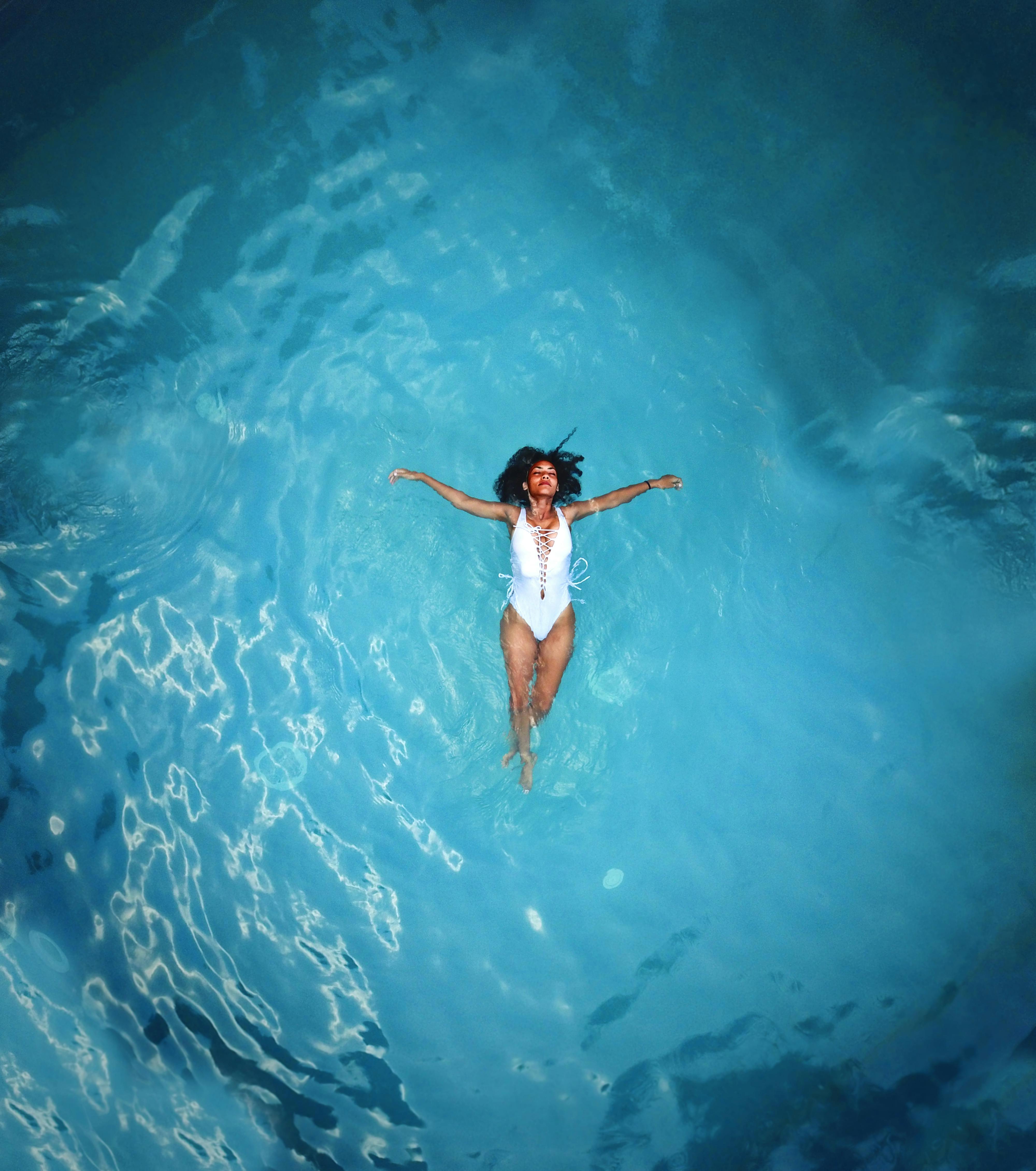 swimming image 0022