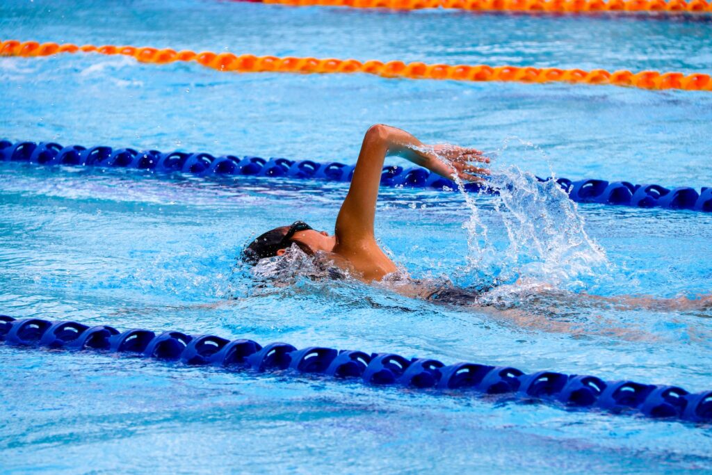swimming image 0046
