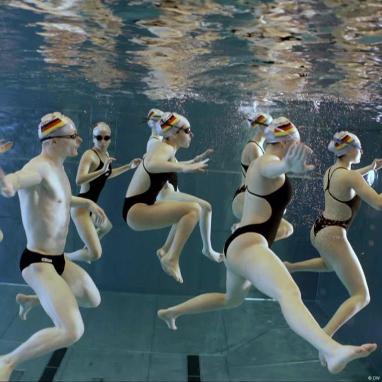 synchronized swimming images 0010