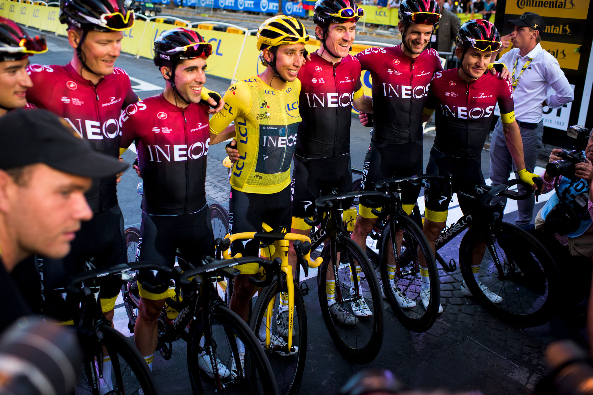 tdf commentators 0049