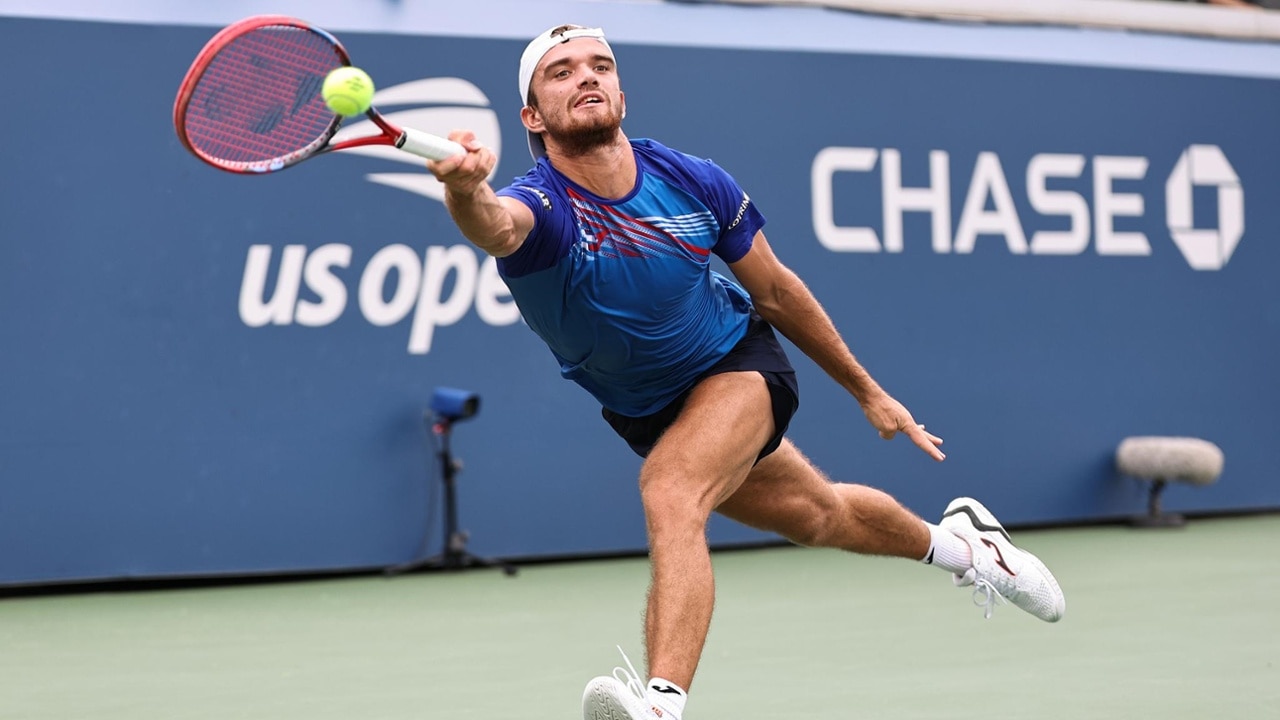 tennis action shot 0042