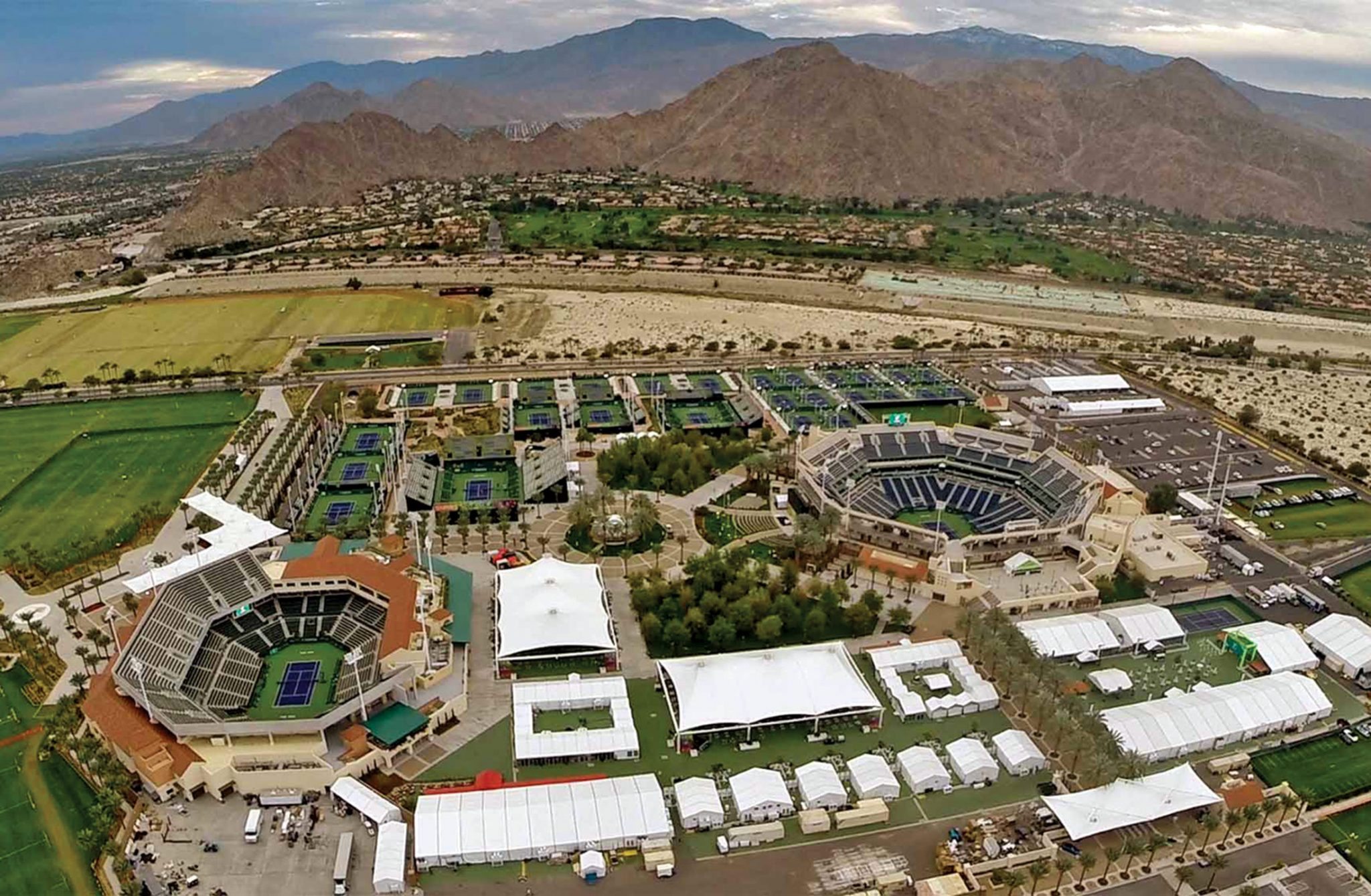 Tennis fan experiences Indian Wells