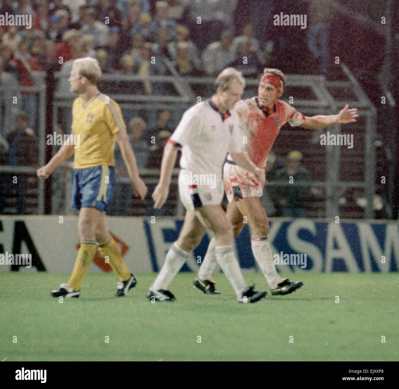 terry butcher blood 0019