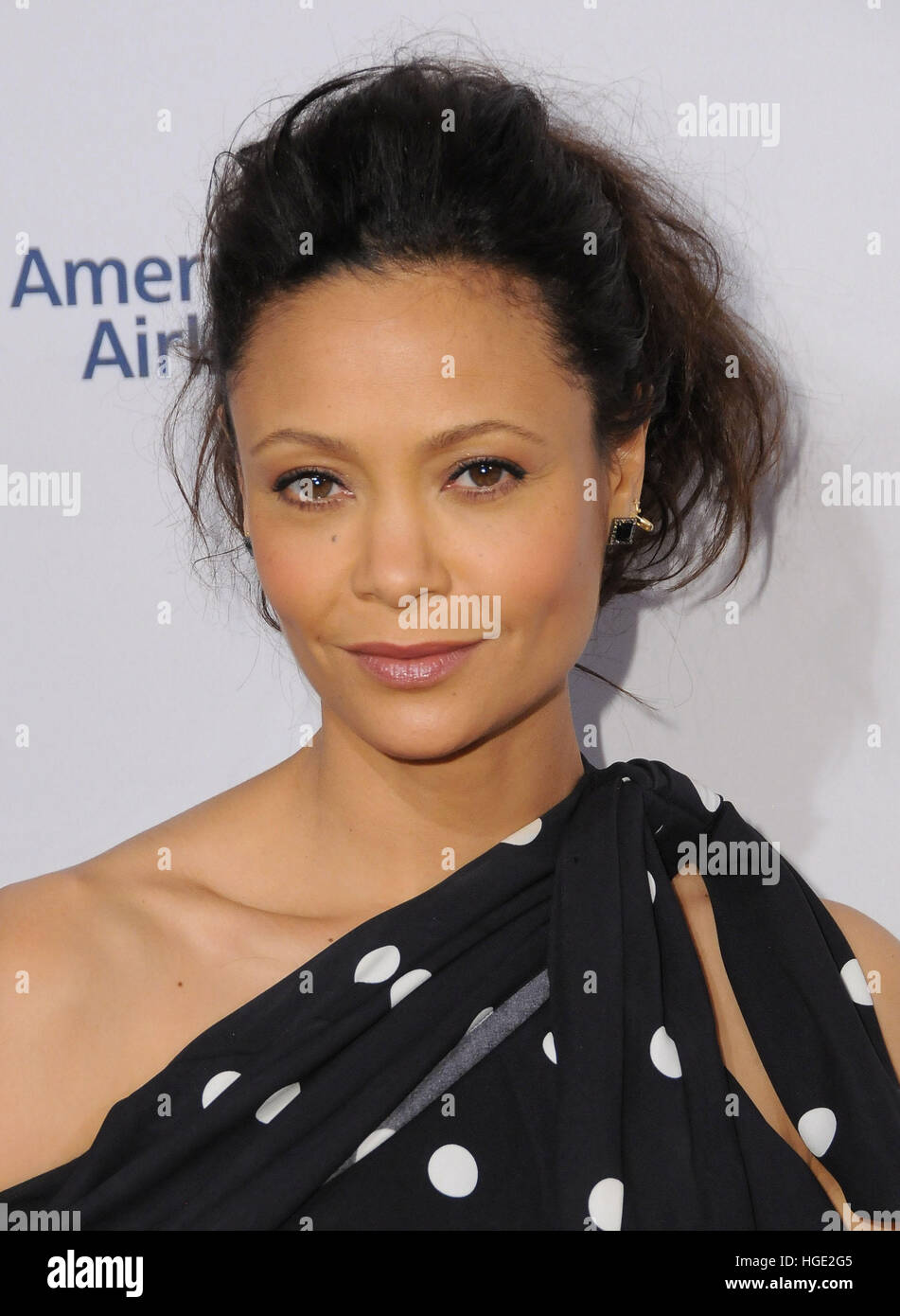 thandie newton hot pics 0024