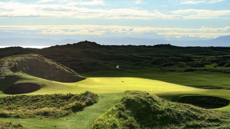 the postage stamp golf hole