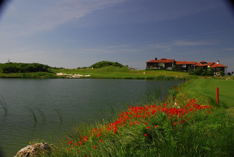 thracian cliffs hole 6 0028