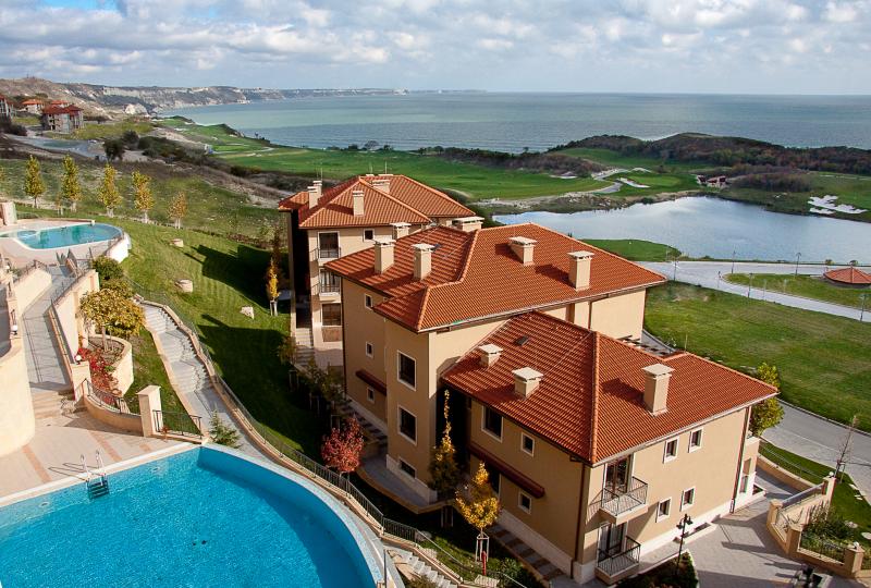 thracian cliffs hole 6 0034